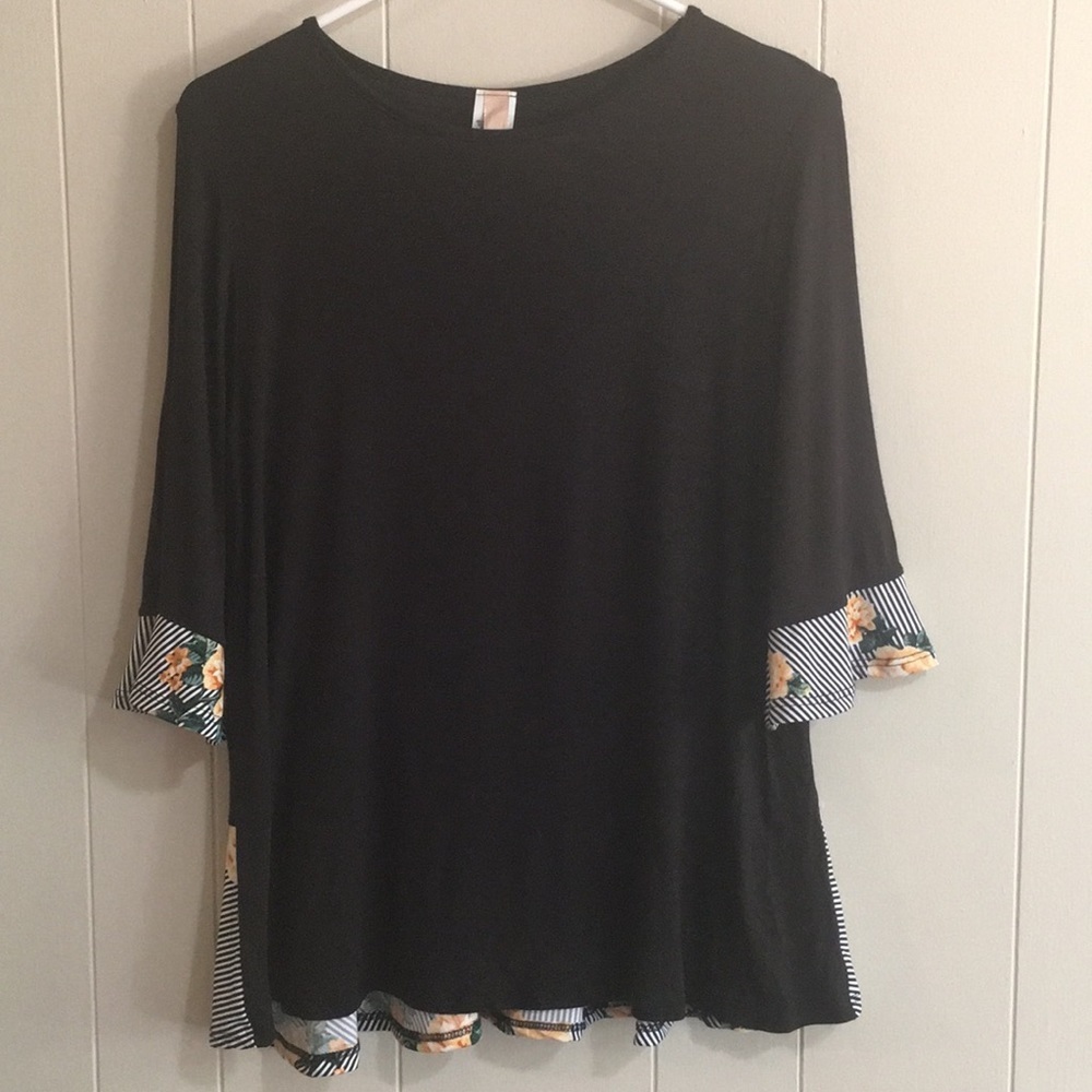 Evelie Floral 3/4 Sleeve Top Size M